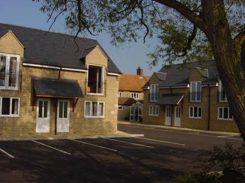 The Tally Ho Hotel - B&B Bicester Zewnętrze zdjęcie