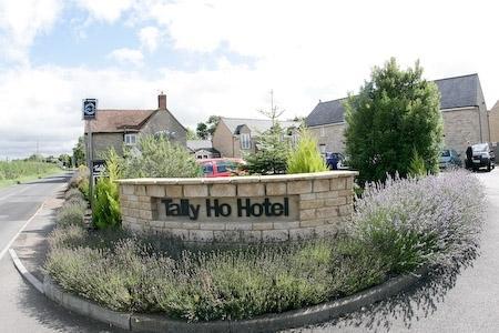 The Tally Ho Hotel - B&B Bicester Zewnętrze zdjęcie