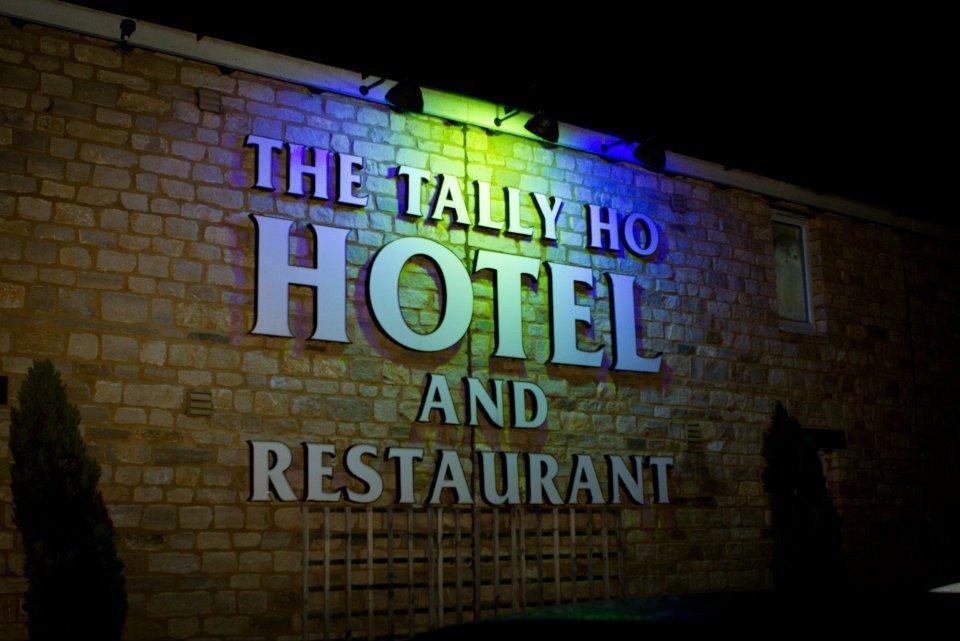 The Tally Ho Hotel - B&B Bicester Zewnętrze zdjęcie